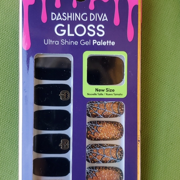 Dashing Diva Halloween Gel Nail Wraps - Picture 5 of 7